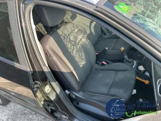 Renault Clio Clio III Estate/Grandtour (KR), Combi, 2007 / 2014 1.2 16V TCE 100 picture 19