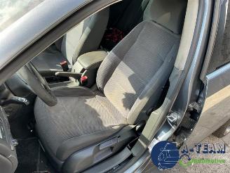 Volkswagen Jetta Jetta III (1K2), Sedan, 2005 / 2010 1.6 FSI 16V picture 21