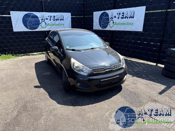 Kia Rio Rio III (UB), Hatchback, 2011 / 2017 1.4 CVVT 16V
