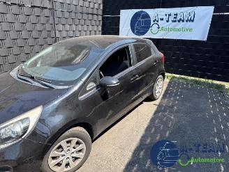 Kia Rio Rio III (UB), Hatchback, 2011 / 2017 1.4 CVVT 16V picture 4