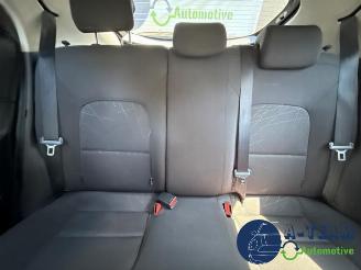 Kia Rio Rio III (UB), Hatchback, 2011 / 2017 1.4 CVVT 16V picture 20