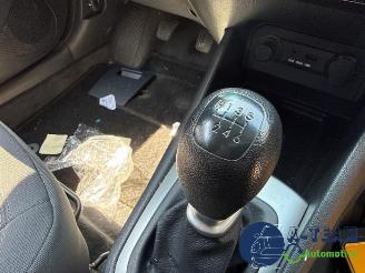 Kia Rio Rio III (UB), Hatchback, 2011 / 2017 1.4 CVVT 16V picture 25