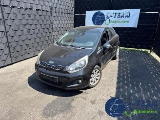 Kia Rio Rio III (UB), Hatchback, 2011 / 2017 1.4 CVVT 16V picture 3