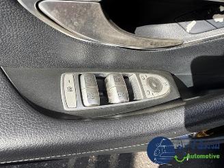 Mercedes E-klasse E Estate (S213), Combi, 2016 / 2023 E-200d 2.0 Turbo 16V picture 16