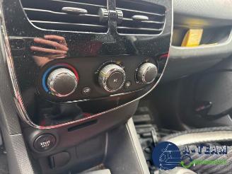 Renault Clio Clio IV (5R), Hatchback 5-drs, 2012 / 2021 0.9 Energy TCE 90 12V picture 20
