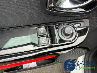 Renault Clio Clio IV (5R), Hatchback 5-drs, 2012 / 2021 0.9 Energy TCE 90 12V picture 16