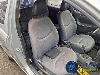 Toyota Yaris Yaris (P1), Hatchback, 1999 / 2005 1.0 16V VVT-i picture 3