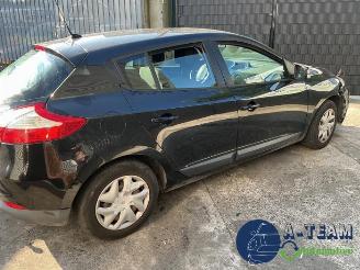 Vrakbiler auto Renault Mégane Megane III Berline (BZ), Hatchback 5-drs, 2008 / 2017 1.5 dCi 110 2012/6