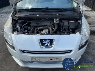 Peugeot 5008 5008 I (0A/0E), MPV, 2009 / 2017 1.6 HDiF 16V picture 4