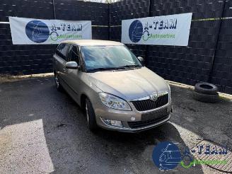 Vrakbiler auto Skoda Fabia Fabia II Combi, Combi 5-drs, 2007 / 2014 1.2 TDI 12V Greenline 2010/10