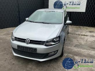 Coche siniestrado Volkswagen Polo Polo V (6R), Hatchback, 2009 / 2017 1.2 TSI 2011/4