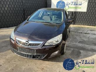 Sloopauto Opel Astra Astra J (PC6/PD6/PE6/PF6), Hatchback 5-drs, 2009 / 2015 1.4 16V ecoFLEX 2011/10