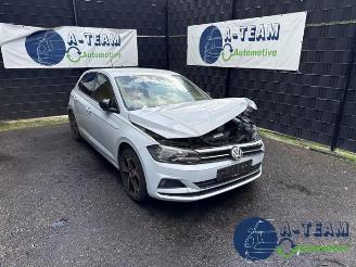 Auto da rottamare Volkswagen Polo Polo VI (AW1), Hatchback 5-drs, 2017 1.0 TSI 12V 2017/12