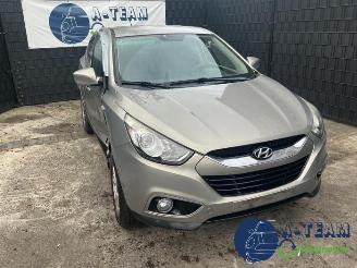 Hyundai Ix35 iX35 (LM), SUV, 2009 / 2015 2.0 16V picture 4