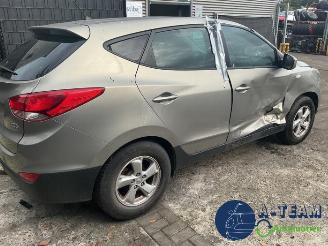 Hyundai Ix35 iX35 (LM), SUV, 2009 / 2015 2.0 16V picture 9
