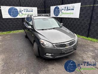 Autoverwertung Kia Cee d Cee'd Sporty Wagon (EDF), Combi, 2007 / 2012 1.4 16V 2010/5