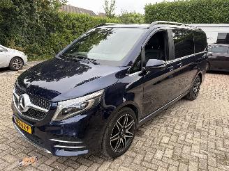 Avarii auto utilitare Mercedes V-klasse V300 4-Matic 7 seat 2020/7