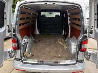 Volkswagen Transporter 2.0tdi no damage drive ok picture 5