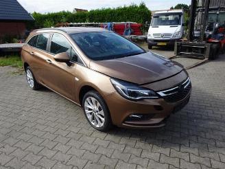 Coche siniestrado Opel Astra Astra K Sports Tourer, Combi, 2015 / 2022 1.0 Turbo 12V 2016/6