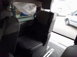 Volkswagen Multivan  picture 22