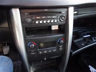 Peugeot 207 207/207+ (WA/WC/WM), Hatchback, 2006 / 2015 1.6 16V VTi picture 15