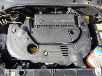 Fiat Punto Evo Punto Evo (199), Hatchback, 2008 / 2012 1.3 JTD Multijet 85 16V Euro 5 picture 13