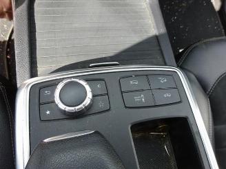 Mercedes ML ML III (166), SUV, 2011 / 2015 3.0 ML-350 BlueTEC V6 24V 4-Matic picture 21