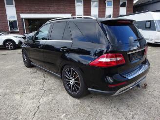 Mercedes ML ML III (166), SUV, 2011 / 2015 3.0 ML-350 BlueTEC V6 24V 4-Matic picture 2
