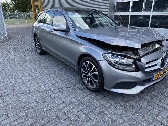 Coche accidentado Mercedes C-klasse Estate 180 CDI Prestige Panorama 2015/3
