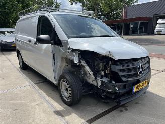 Mercedes Vito 110 CDI Navigatie 2.0D Airco picture 2