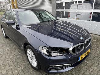 BMW 5-serie 520i Executive Edition picture 2