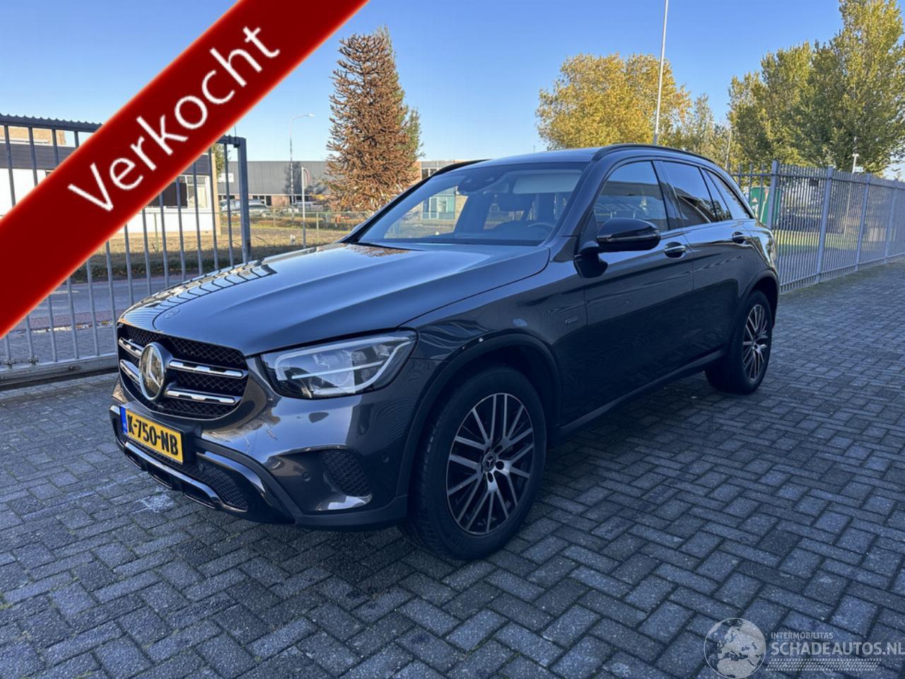 Mercedes GLC 300e 4MATIC Business Solution AMG
