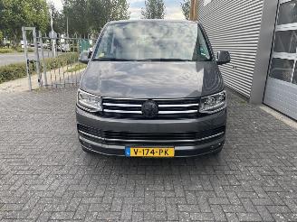 skadebil bedrijf Volkswagen Transporter Dubbelcabine met weinig km. 2.0 TDI L2H1 DC Trendline 2018/4
