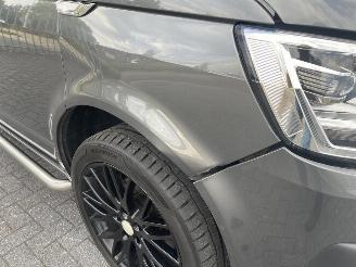 Volkswagen Transporter Dubbelcabine met weinig km. 2.0 TDI L2H1 DC Trendline picture 3