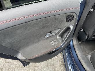 Mercedes Cla-klasse met weinig km. 200 Business Solution AMG picture 27