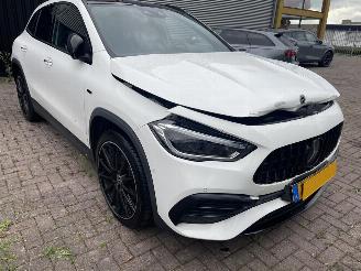 Unfallwagen Mercedes GLA NL auto, geen wok! 250 e Business Solution AMG Limited 2021/4