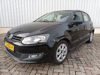 Damaged car Volkswagen Polo Polo V (6R) Hatchback 1.2 TDI 12V BlueMotion (CFWA(Euro 5)) [55kW]  (1=
0-2009/05-2014) 2010/10
