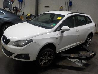 demontáž osobní automobily Seat Ibiza Ibiza ST (6J8) Combi 1.2 12V (CGPA) [51kW]  (05-2010/05-2015) 2011