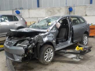 demontáž osobní automobily Seat Ibiza Ibiza ST (6J8) Combi 1.2 TSI (CBZA) [63kW]  (09-2012/05-2015) 2014