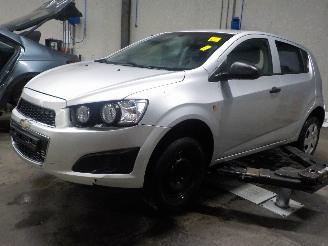Autoverwertung Chevrolet Aveo Aveo (300) Hatchback 1.2 16V (LDC) [63kW]  (03-2011/12-2015) 2012