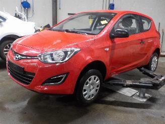 Sloopauto Hyundai I-20 i20 Hatchback 1.2i 16V (G4LA) [63kW]  (03-2012/12-2015) 2012