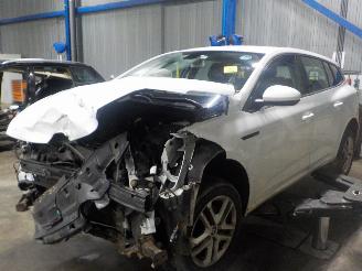demontáž osobní automobily Renault Mégane Megane IV Estate (RFBK) Combi 5-drs 1.2 Energy TCE 130 (H5F-408(H5F-F4=
)) [97kW]  (04-2016/...) 2017