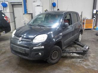 Auto da rottamare Fiat Panda Panda/Pandina (312) Hatchback 0.9 TwinAir Turbo 85 (312.A.2000) [63kW]=
  (02-2012/...) 2014