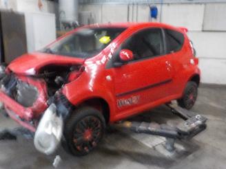 demontáž osobní automobily Citroën C1 C1 Hatchback 1.0 12V (384F(CFA)) [50kW]  (06-2005/09-2014) 2013