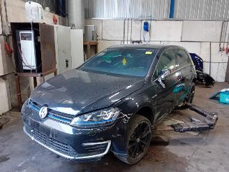 Coche siniestrado Volkswagen Golf Golf VII (AUA) Hatchback 1.4 GTE 16V (CUKB) [150kW]  (05-2014/08-2020)= 2015/12