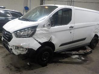 demontáž osobní automobily Ford Transit Transit Custom Van 2.0 TDCi 16V Eco Blue 130 (YMFA) [96kW]  (12-2015/1=
2-2023) 2018
