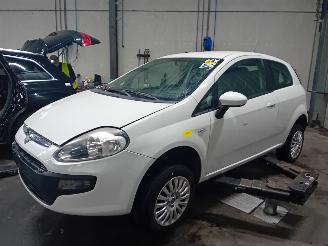 demontáž osobní automobily Fiat Punto Punto Evo (199) Hatchback 1.3 JTD Multijet 85 16V (199.B.4000(Euro 5))=
 [62kW]  (10-2009/02-2012) 2011