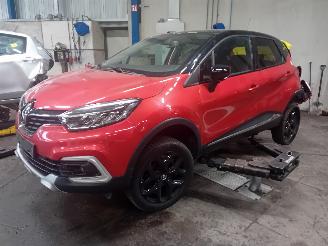 Auto da rottamare Renault Captur Captur (2R) SUV 1.2 TCE 16V EDC (H5F-412(H5F-G4)) [87kW]  (01-2016/...=
) 2018