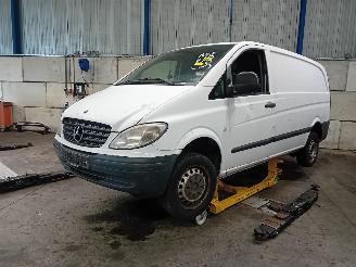 demontáž osobní automobily Mercedes Vito Vito (639.6) Van 2.2 111 CDI 16V (OM646.982) [85kW]  (07-2007/08-2010)= 2009