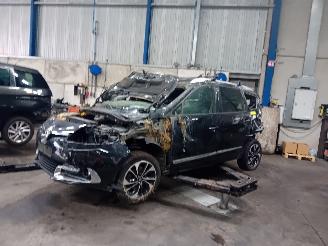 Auto da rottamare Renault Scenic Grand Scénic III (JZ) MPV 1.2 16V TCe 115 (H5F-400(H5F-A4)) [85kW]  =
(04-2012/12-2016) 2015
